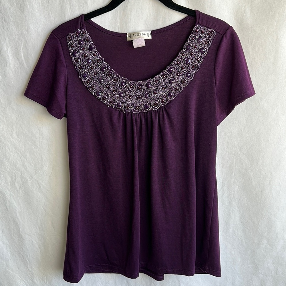 Agenda plum beaded scoop neckline top, size PL